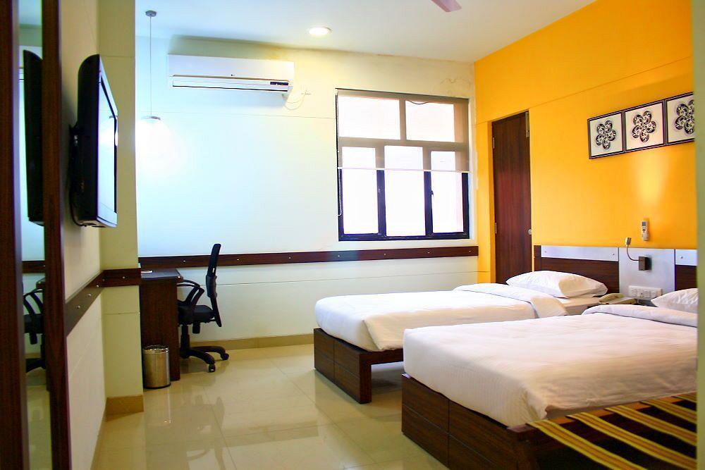 Hotel Manesar Gurgaon Exteriör bild